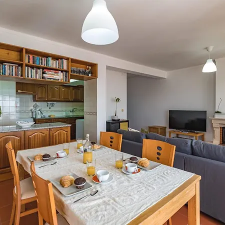 Apartment Ondas Do Pisao - 2 Bedroom And Sea View Santa Cruz (Oeste)